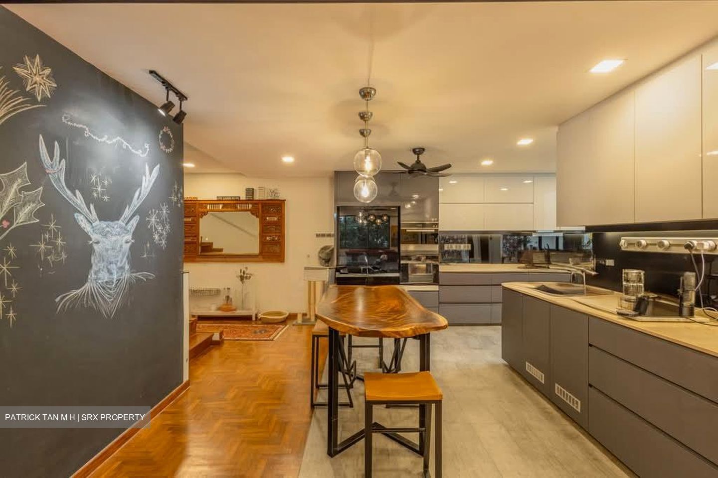 Hillcrest Arcadia (D11), Condominium #595219161